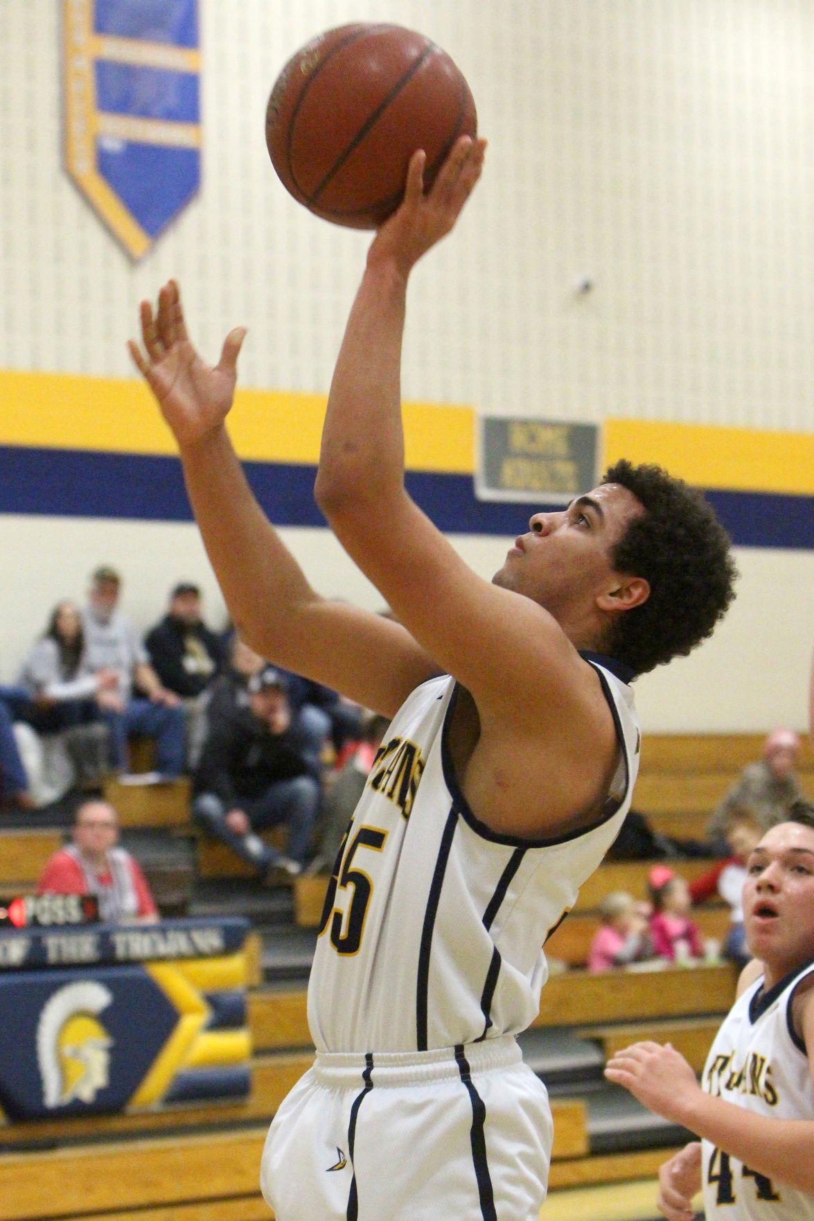 Lake Holcombe at New Auburn boys basketball 2-14-19